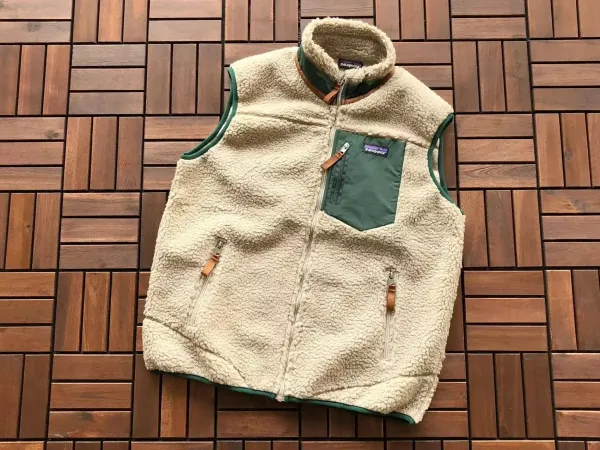 Patagonia Better Sweater Fleece Vest Beige with Green Accents Vest - 1