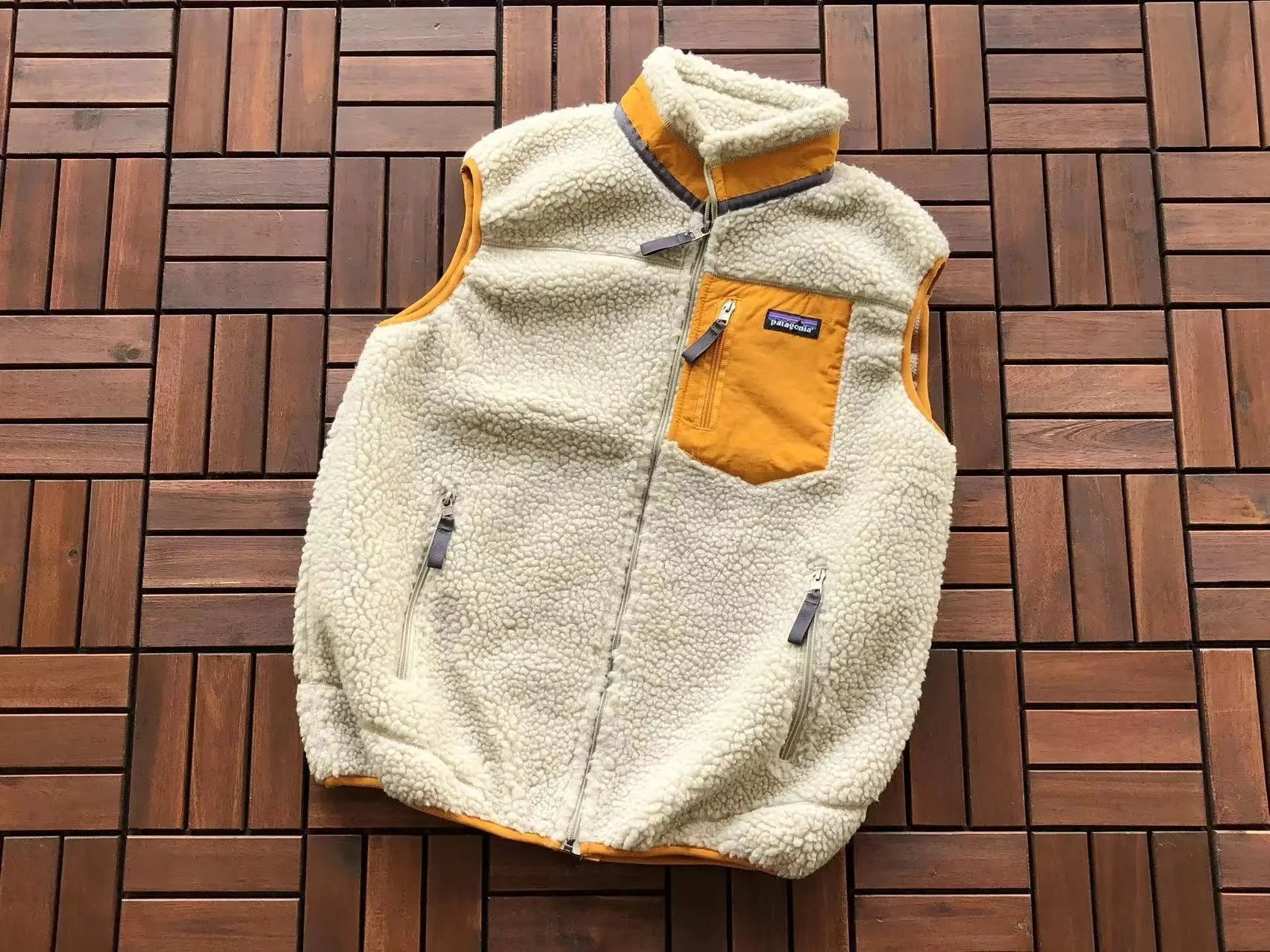 Patagonia Better Sweater Fleece Vest Beige with Orange Accents Vest