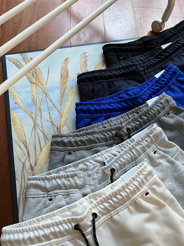 Nike Shorts: seller detail photo 13
