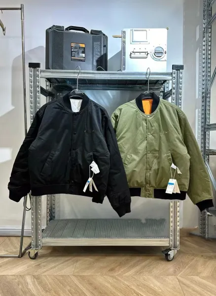 Off-White x Nike Air Force 1 '80s-'89' Bomber Jacket Black - 28