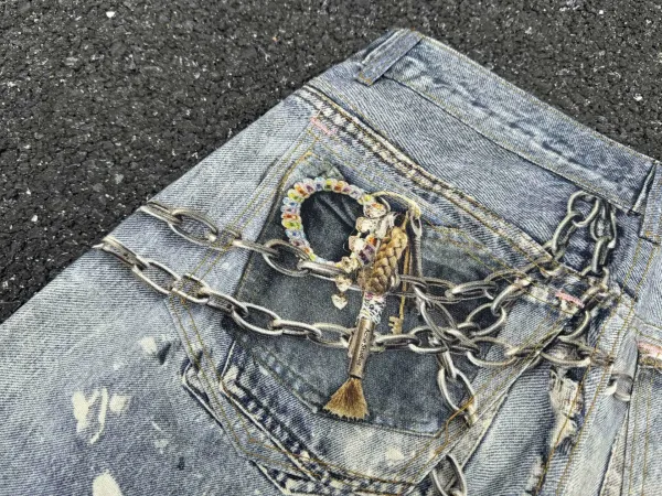 Design Wide-Leg Distressed Light Wash Jeans - 5