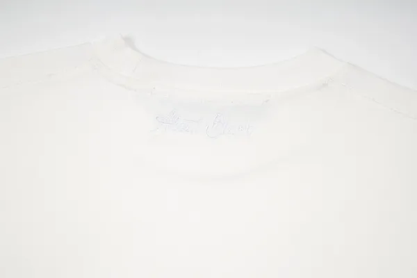 Design Classic Button-Up Shirt Light Blue Shirt - 4