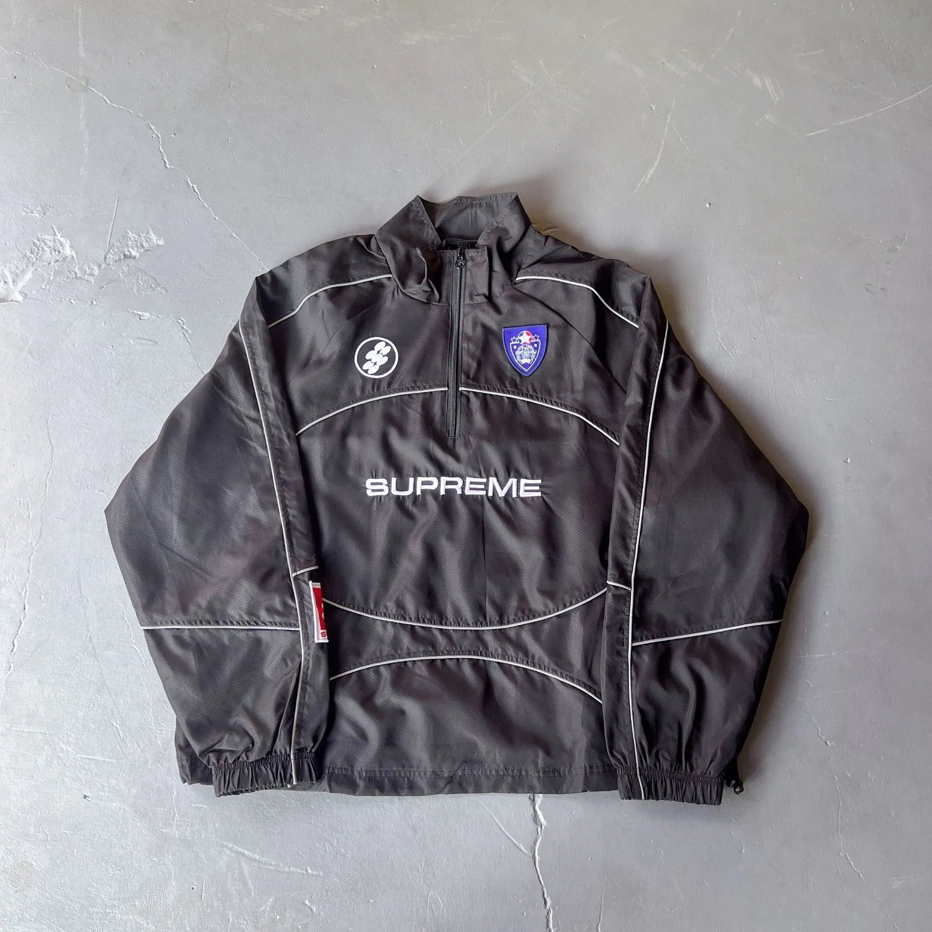 000 Black / Coat