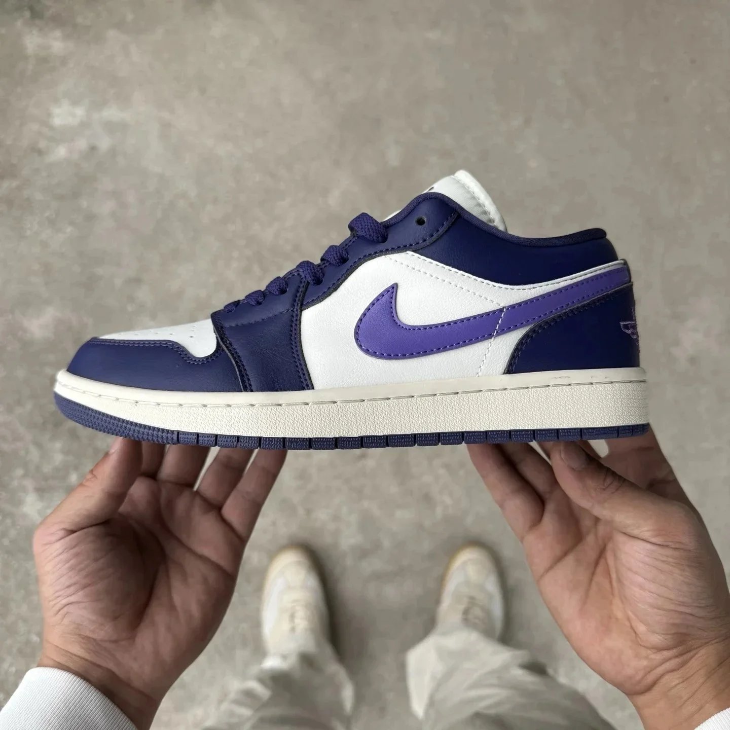 AJ1 Low Sail White Purple DC0774-502