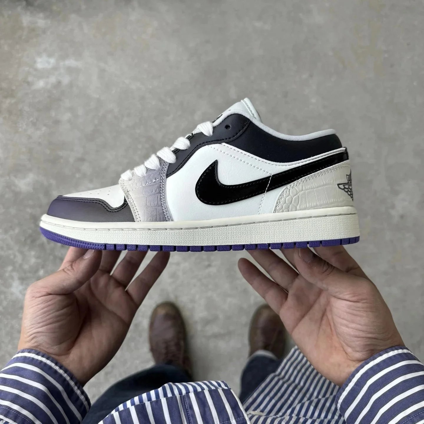 AJ1 Low White Black Purple HF5759-101