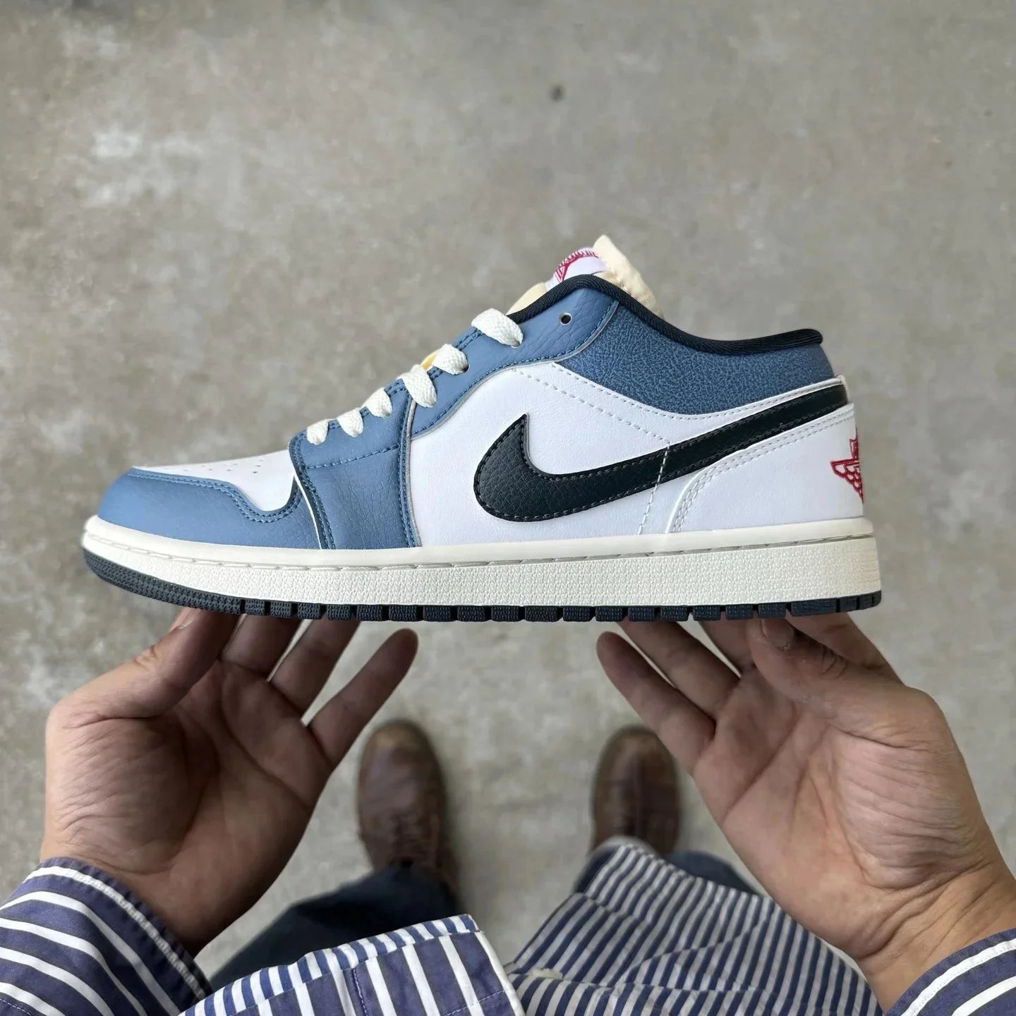 AJ1 Low Green White HM3711-144