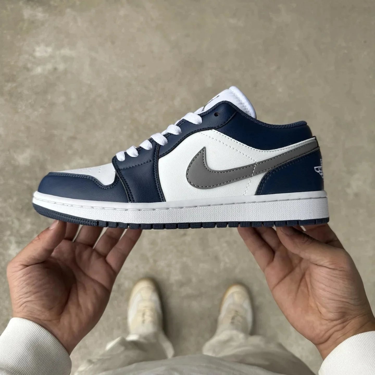 AJ1 Low White Blue 553558-141