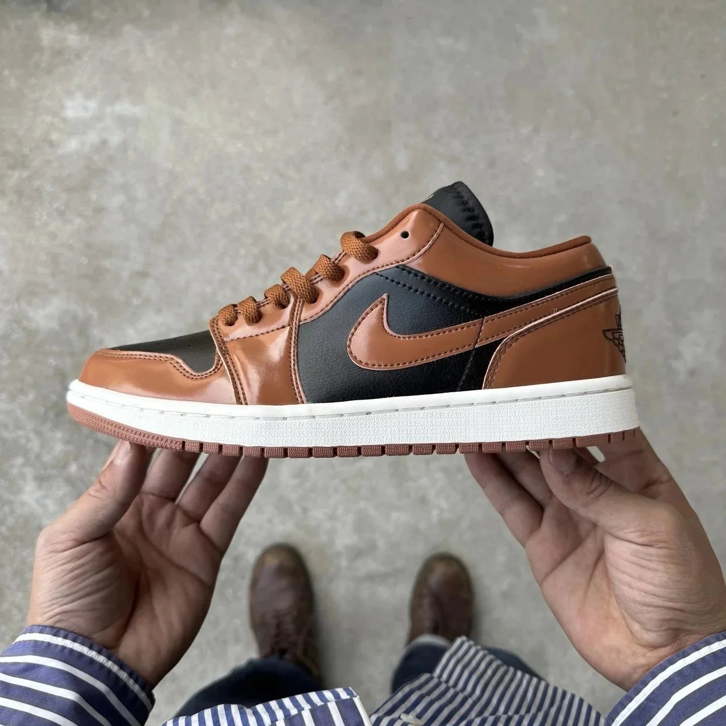 AJ1 Low Brown DC0774-021