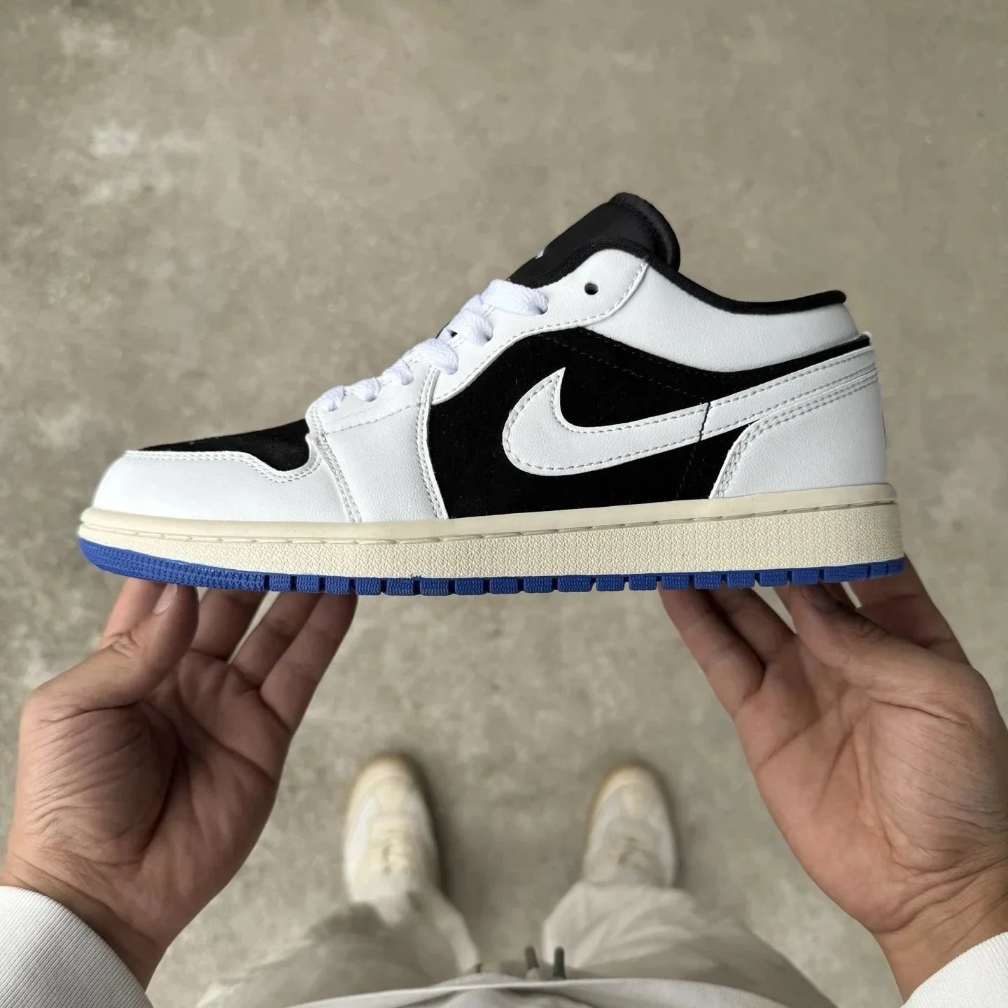 AJ1 Low White Black HQ0764-001
