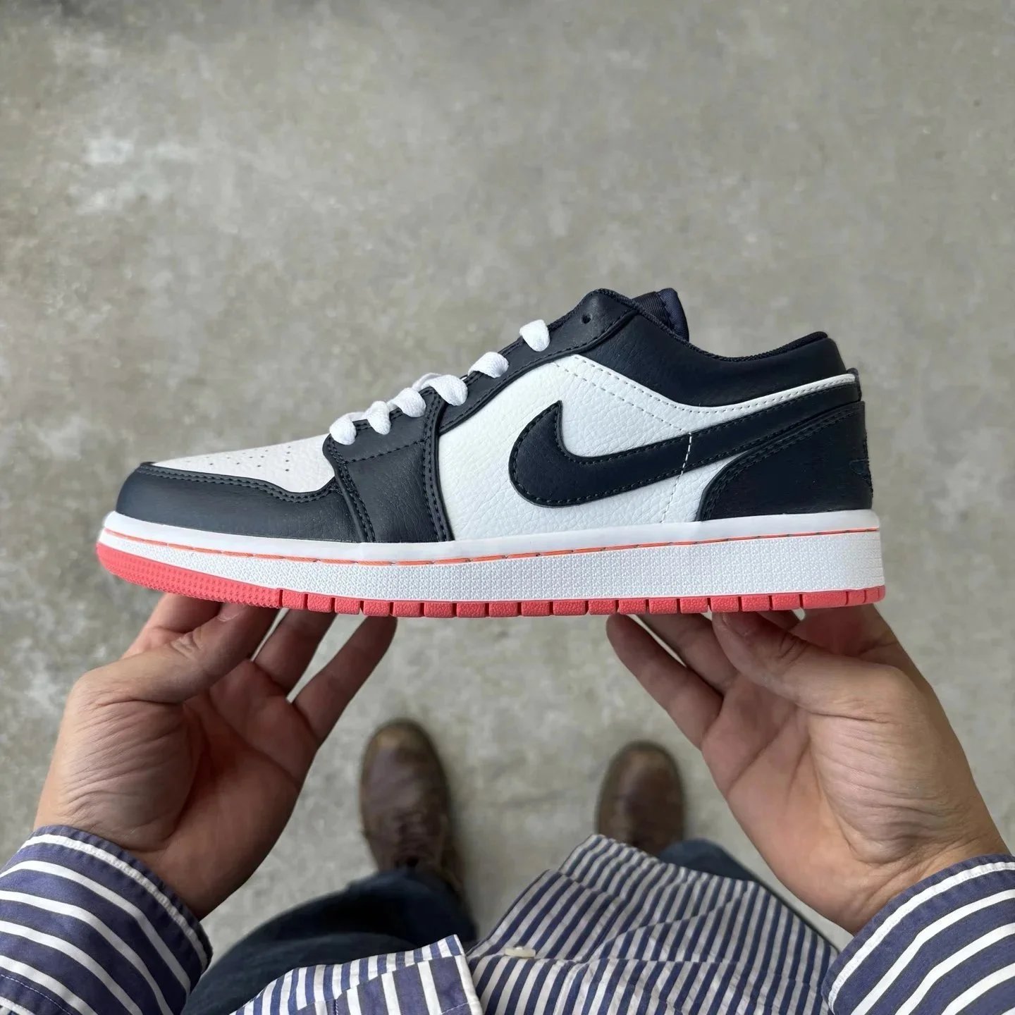 AJ1 Low Midnight Navy 553558-481