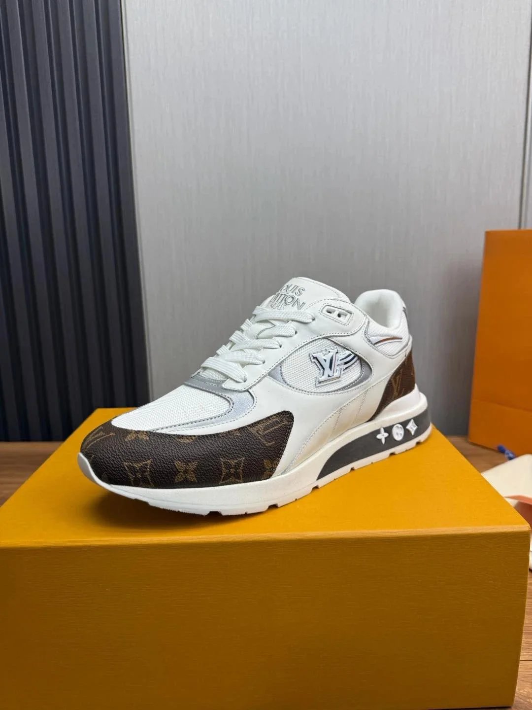 Louis Vuitton Sneakers Logo image 13