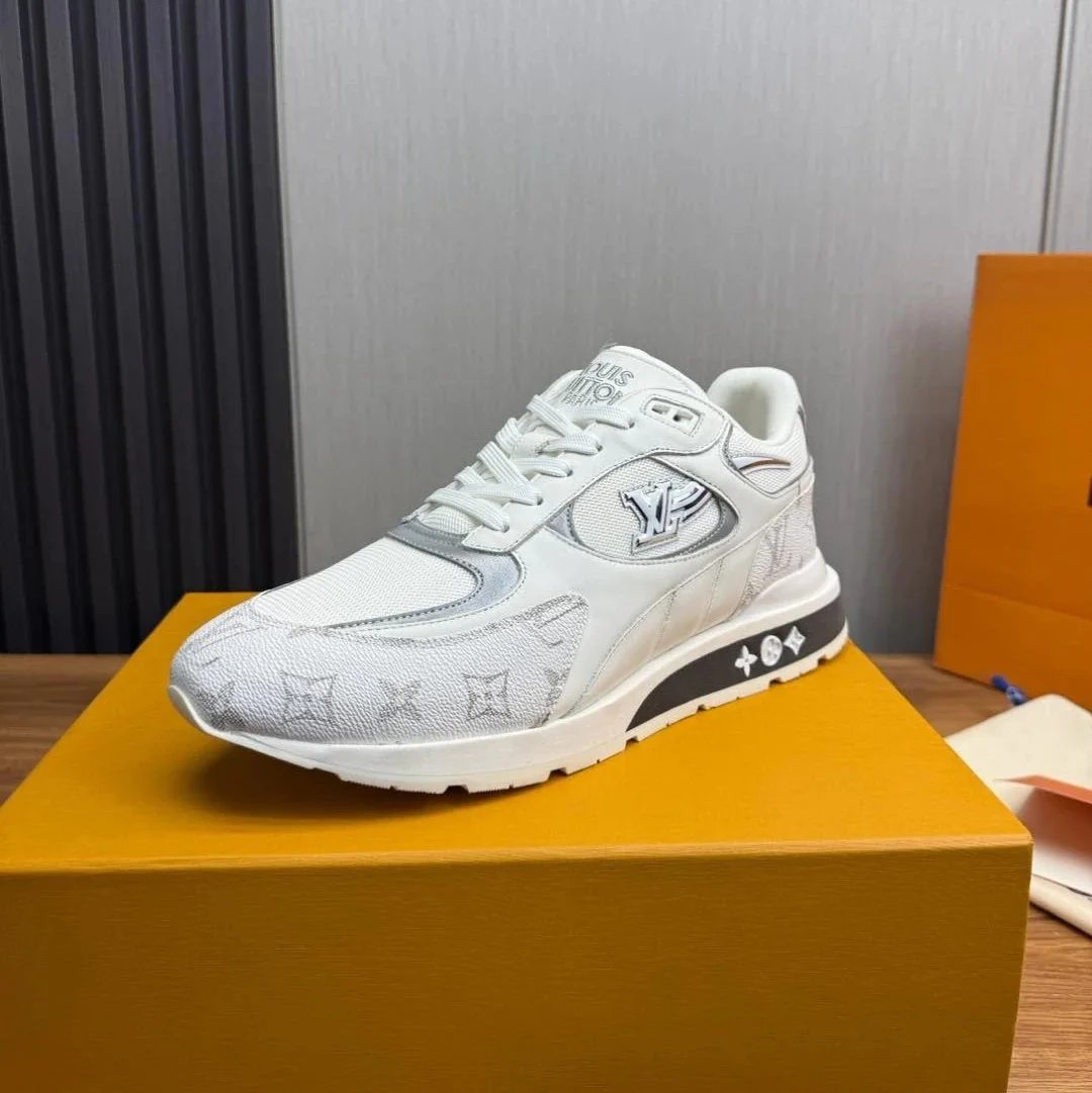 Louis Vuitton Sneakers Logo — #03