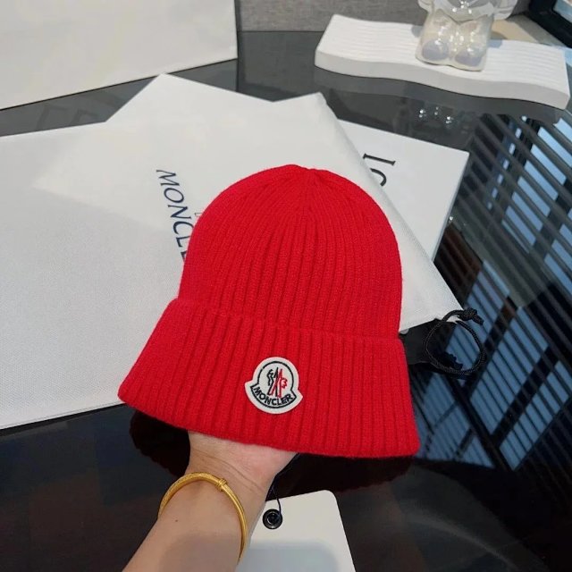 Moncler Hat: seller detail photo 12