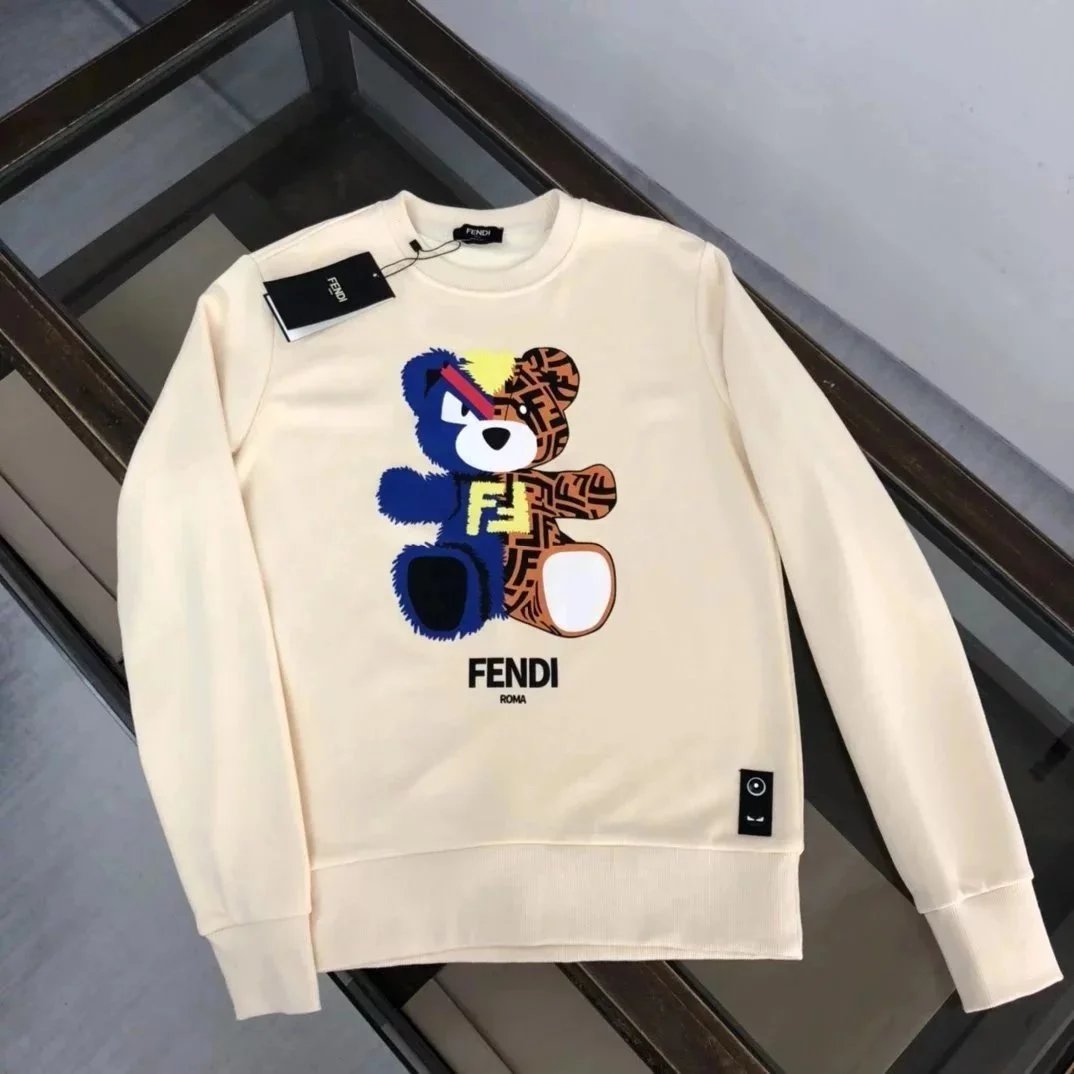 Fendi Bear Print Sweatshirt [3