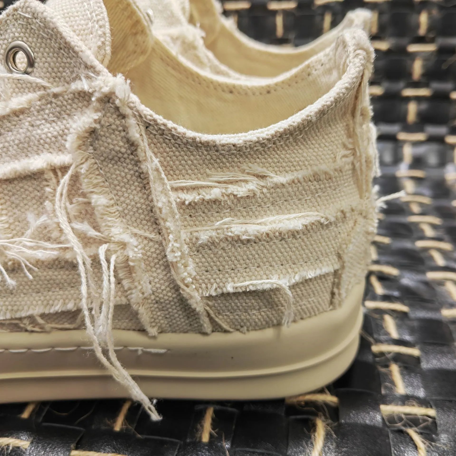 Rick Owens DRKSHDW Deconstructed Canvas Boots Beige - 33