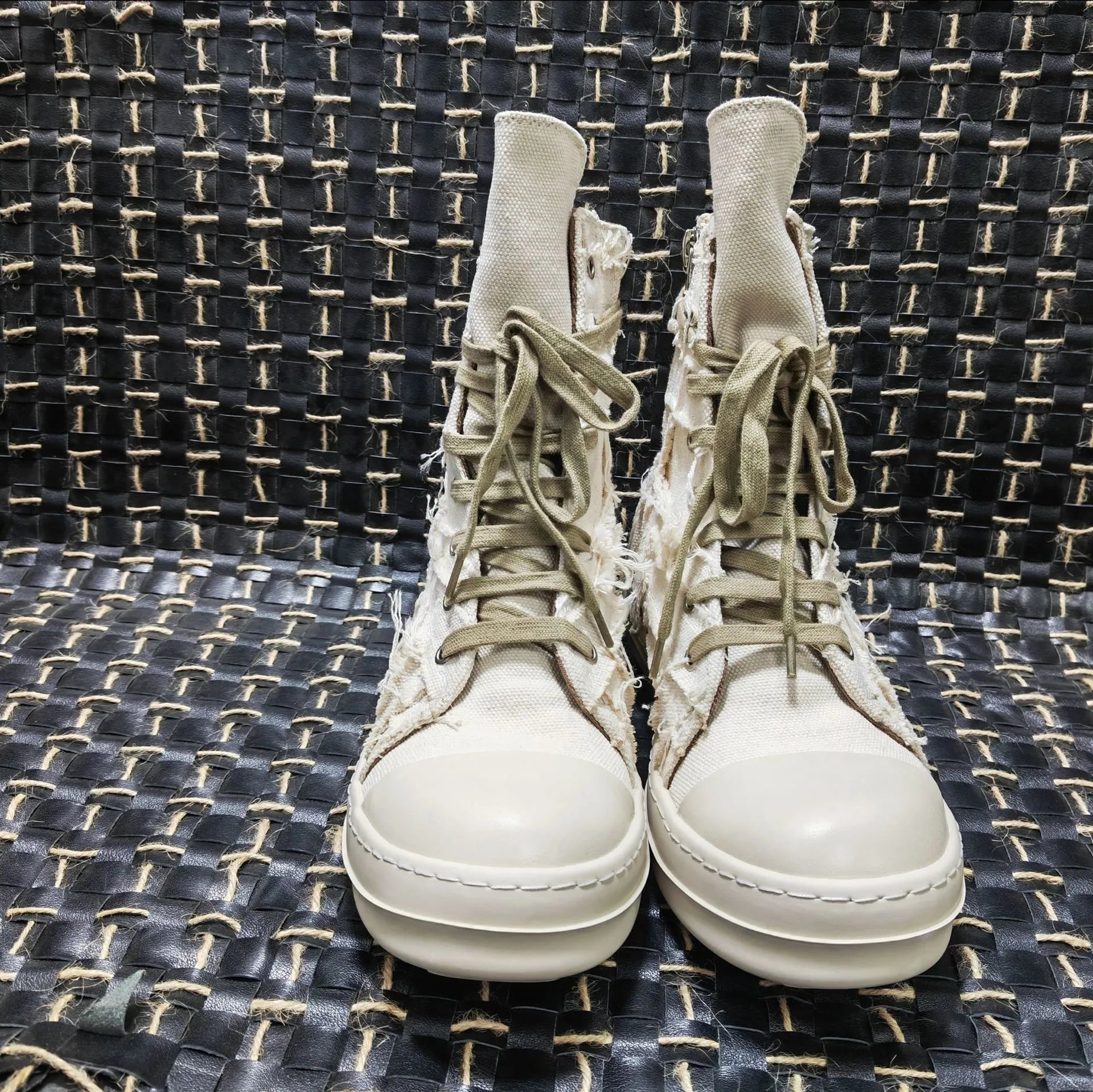 Rick Owens DRKSHDW Deconstructed Canvas Boots Beige - 19