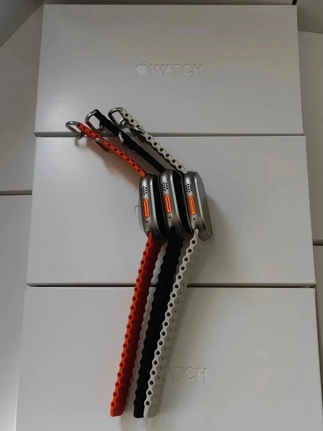 Apple Watch Ultra 2 Orange Alpine Loop Smartwatch - 8