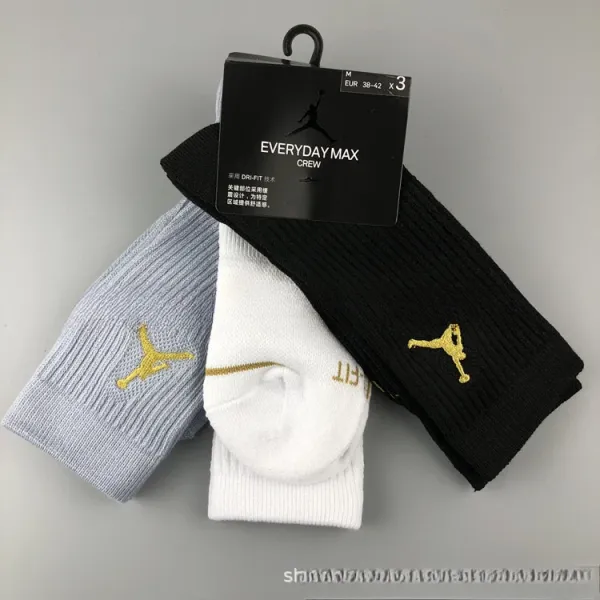Air Jordan Everyday Max Crew Socks in Black, White, and Gray - 1