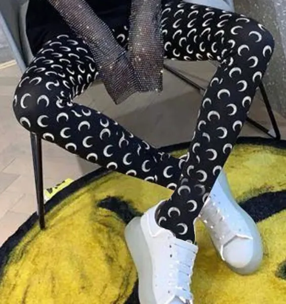 Design Moon Print Leggings Black White Leggings - 1