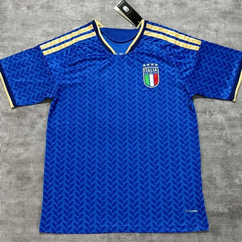 26-27 Italy Home
