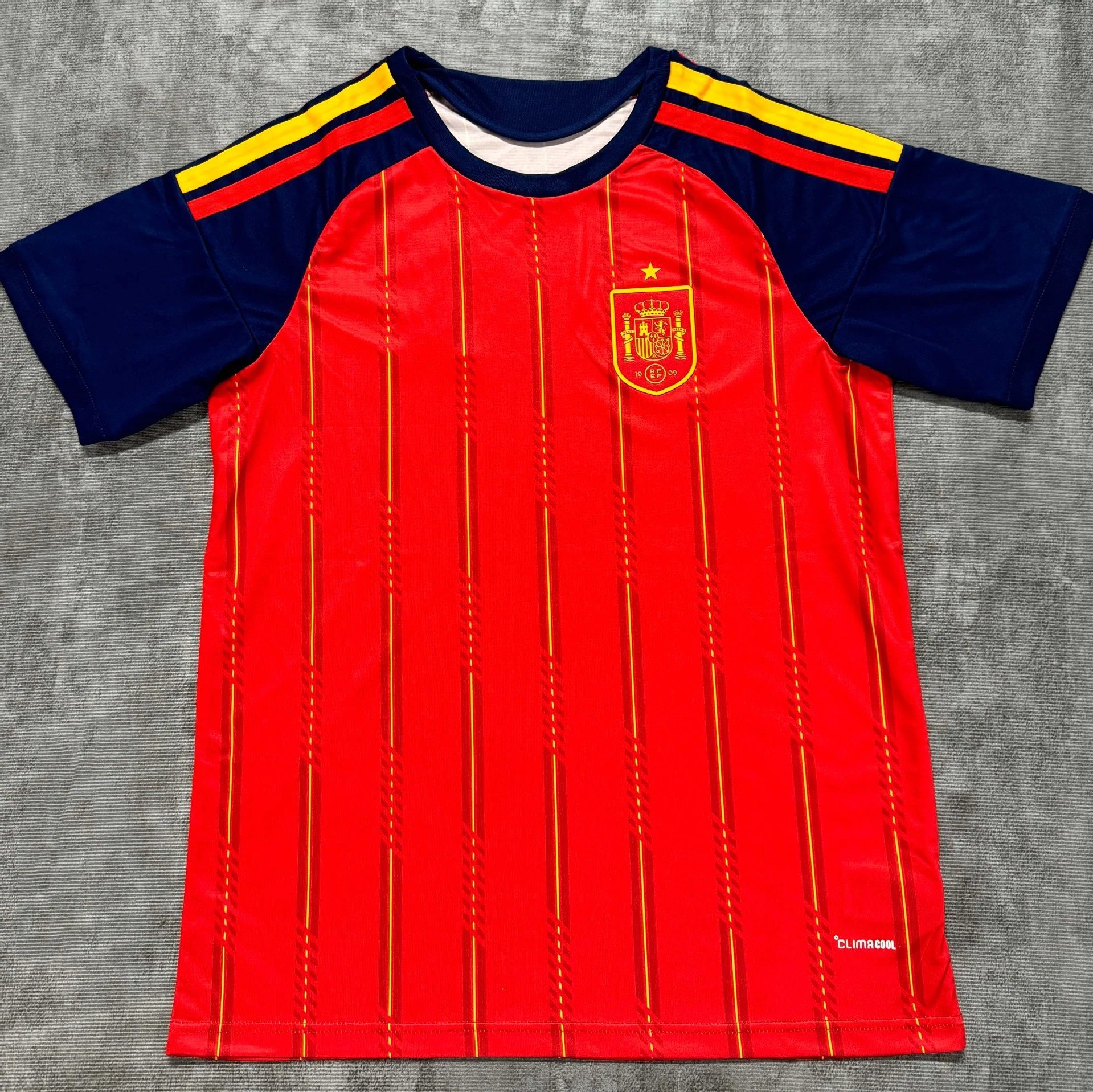 26-27 Spain Home
