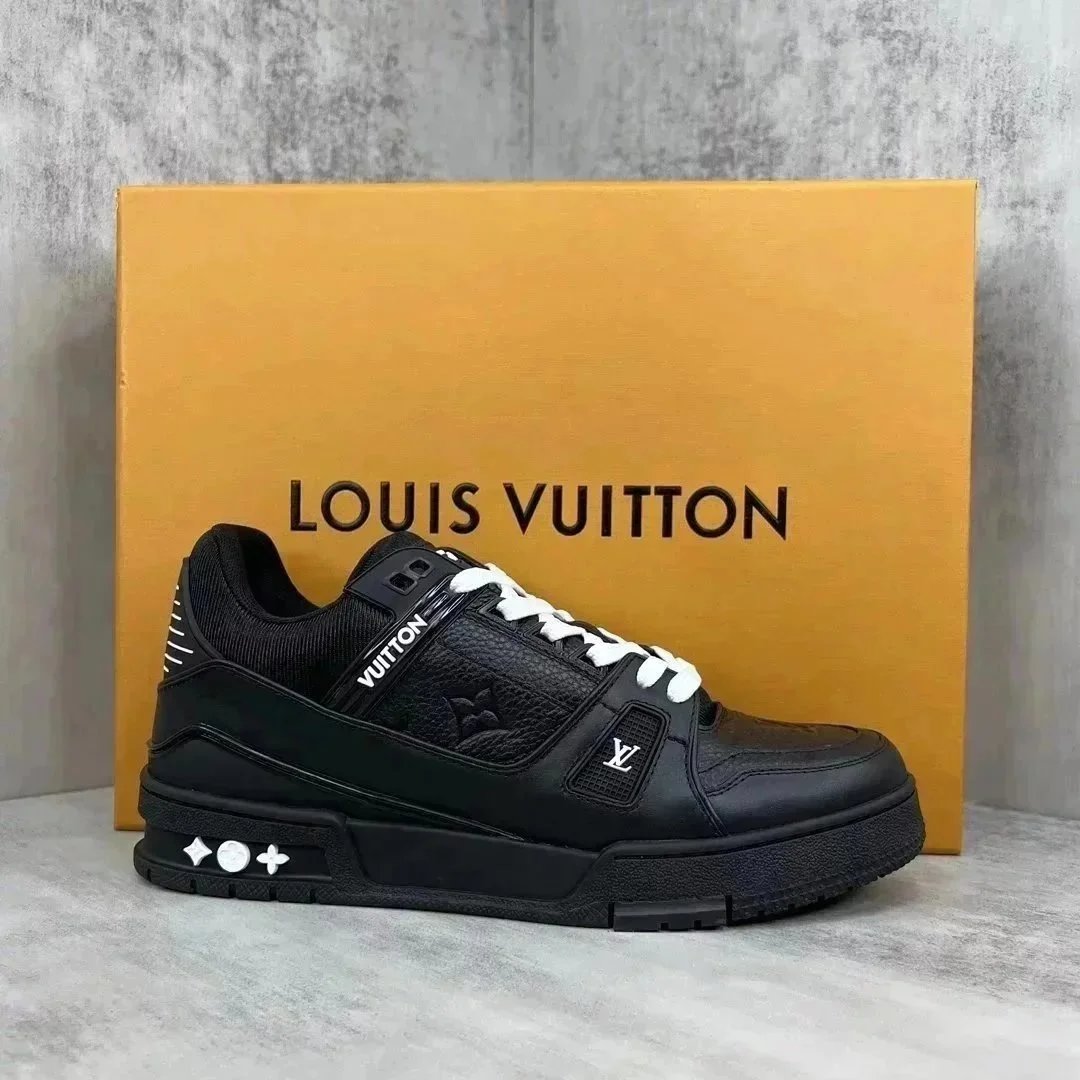 Louis Vuitton Sneakers Monogram flower panel product image