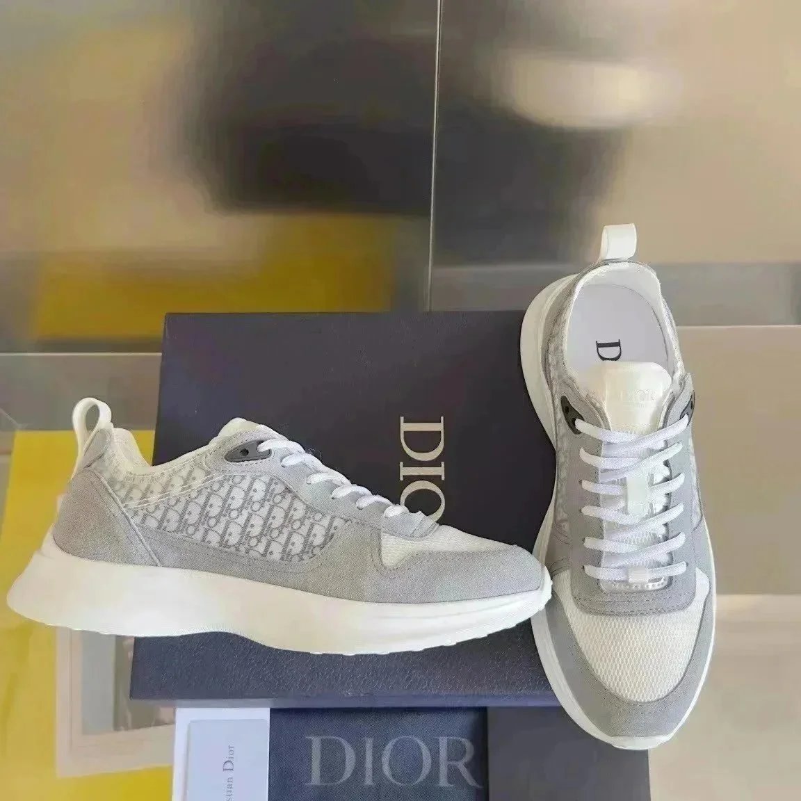 Dior Sneakers Logo-Monogram Lace-Up — 004*Top quality