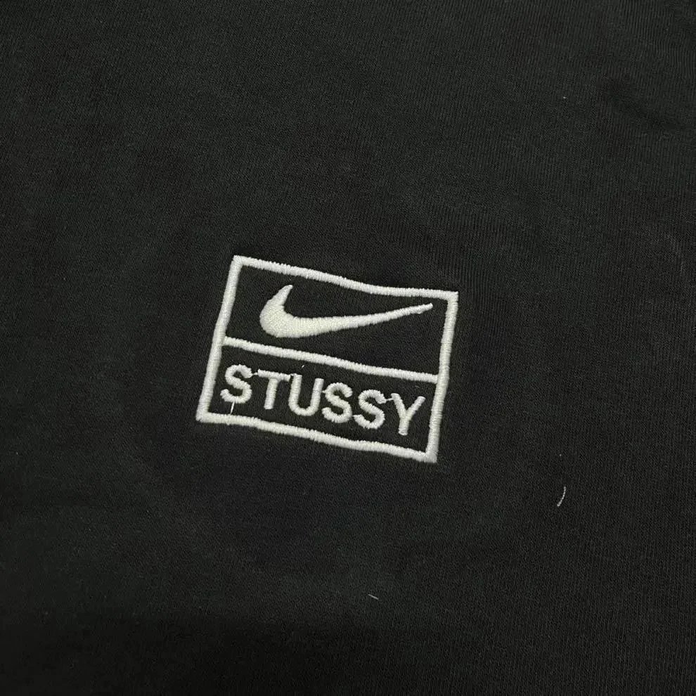Nike Hoodies & Sweatshirts Hooded Sweatshirt image 6