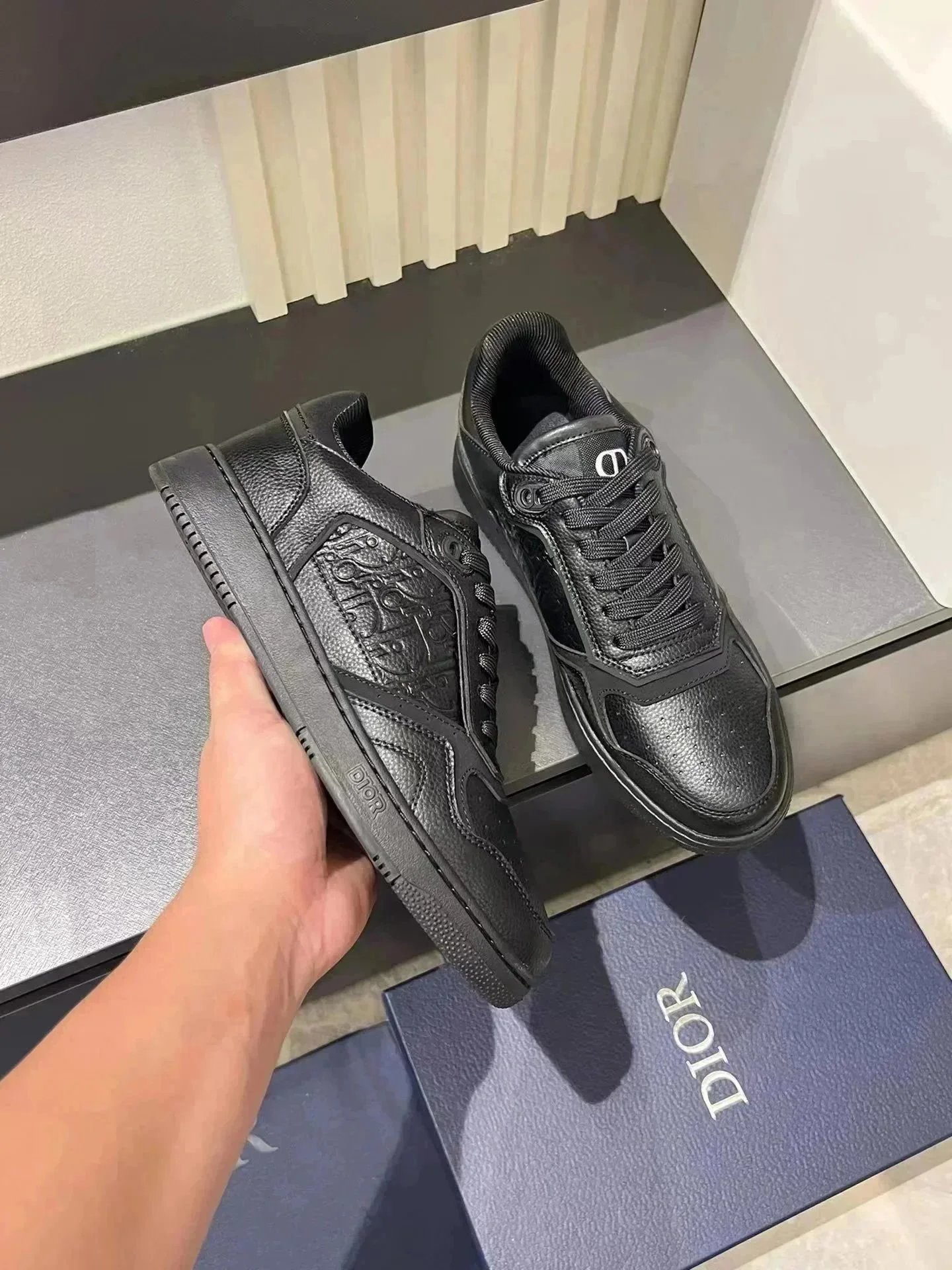 Dior Sneakers Logo-Monogram Lace-Up — 022*Top quality
