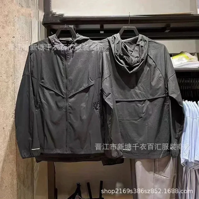 Nike Jackets Hooded zip-up windbreaker product detail image 10