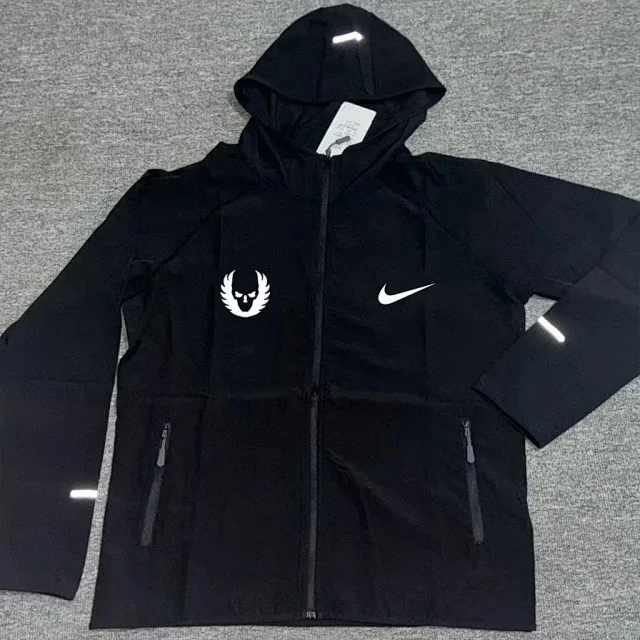 Nike Jackets Hooded zip running jacket with reflective details product detail image 4