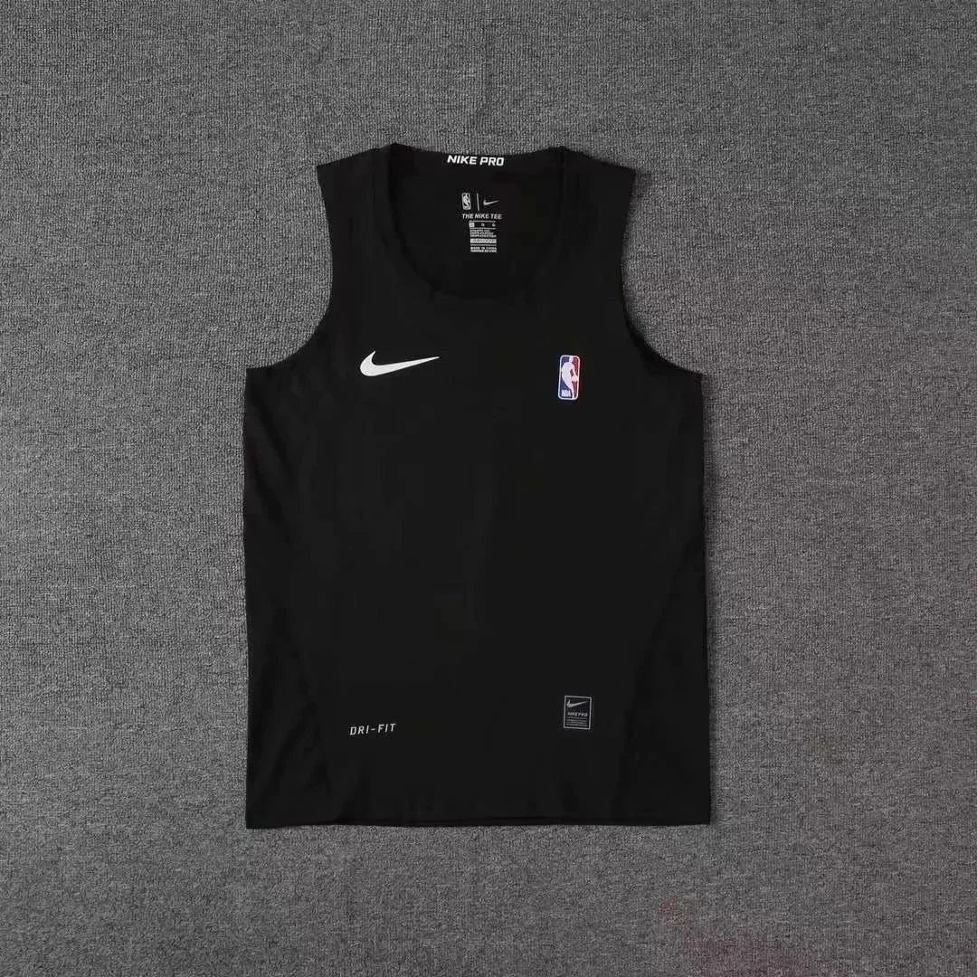 Nike Jackets Hooded zip running jacket with reflective details — Vest 6