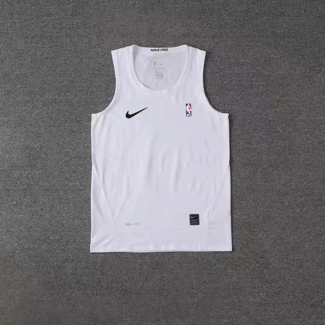 Nike Jackets Hooded zip running jacket with reflective details — Vest 5