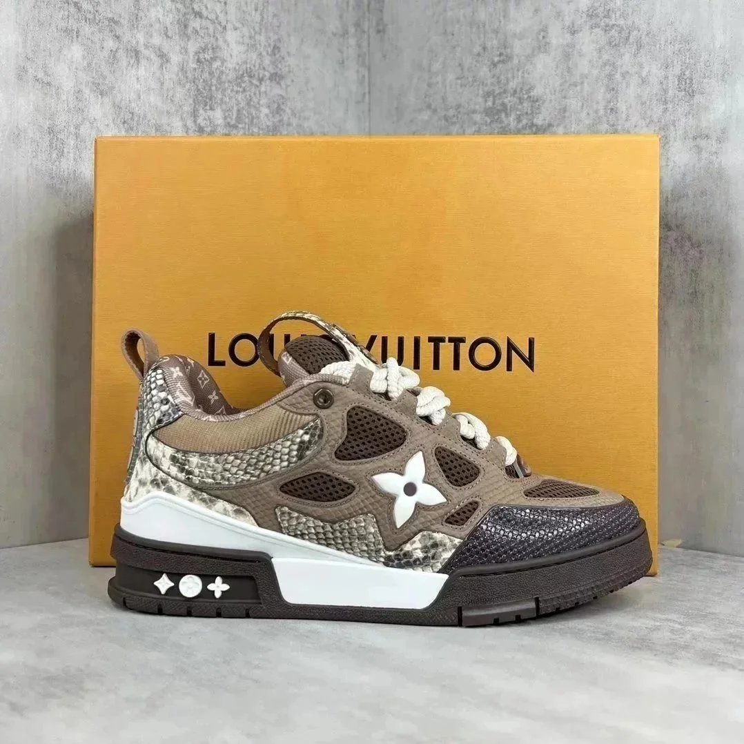 Louis Vuitton Sneakers Monogram flower panel product image