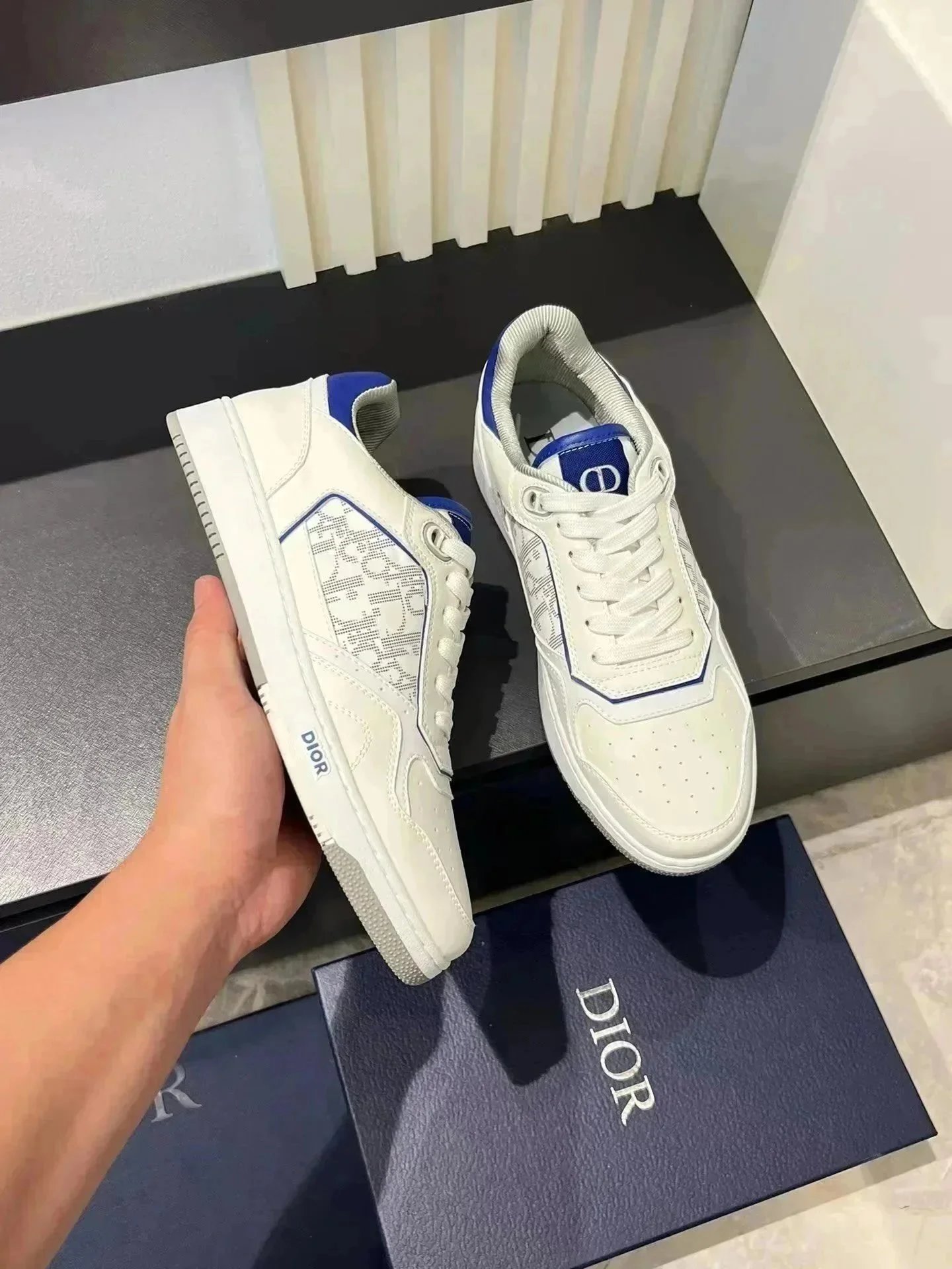 Dior Sneakers Logo-Monogram Lace-Up — 035*Top quality