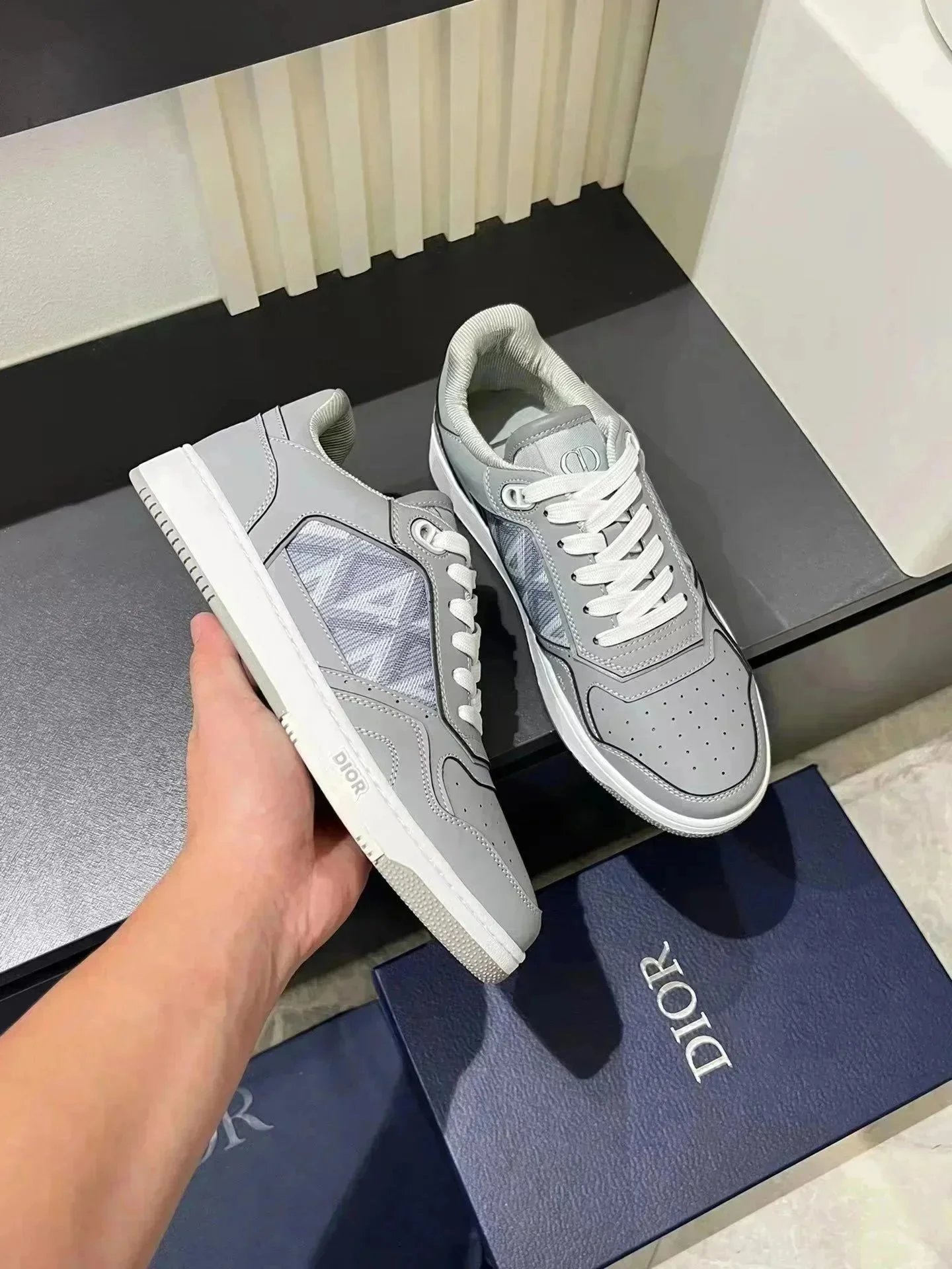 Dior Sneakers Logo-Monogram Lace-Up — 018*Top quality