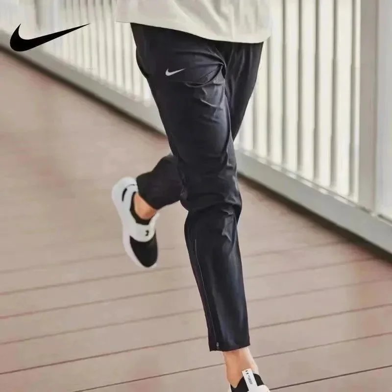Nike Jackets Hooded zip-up windbreaker — 5