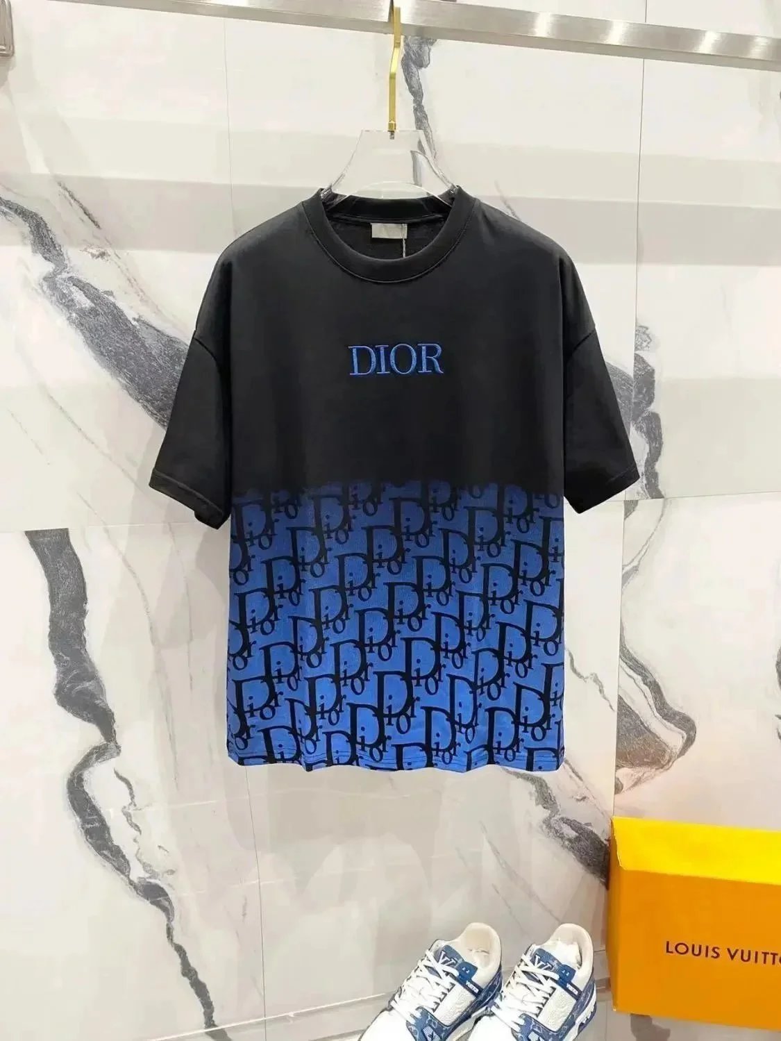 Dior T-Shirts Short-sleeve embroidered logo T-shirt — 10