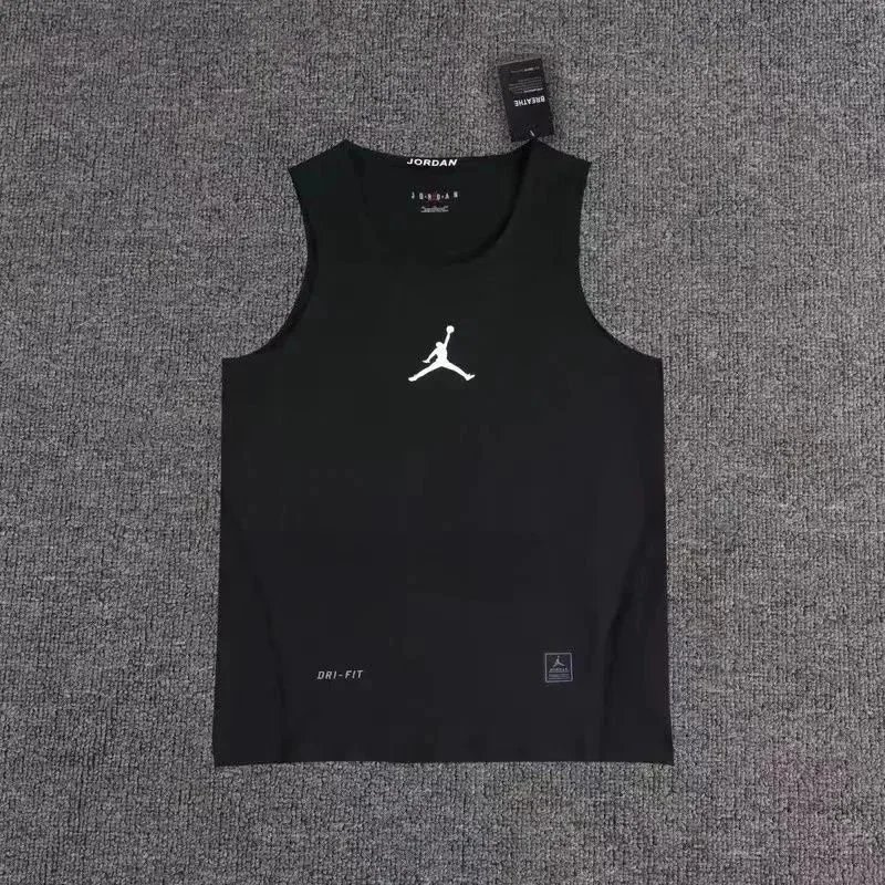 Nike Jackets Hooded zip running jacket with reflective details — Vest 1