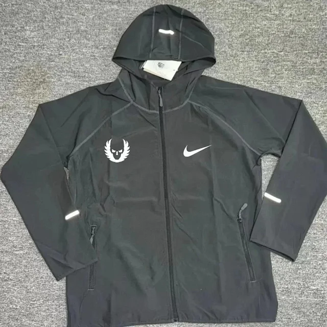 Nike Jackets Hooded zip running jacket with reflective details product detail image 7