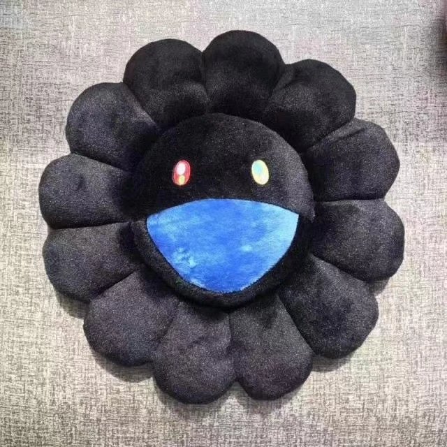 Design Takashi Murakami x Kaikai Kiki Flower Plush Cushion Black and White Accessories - 8