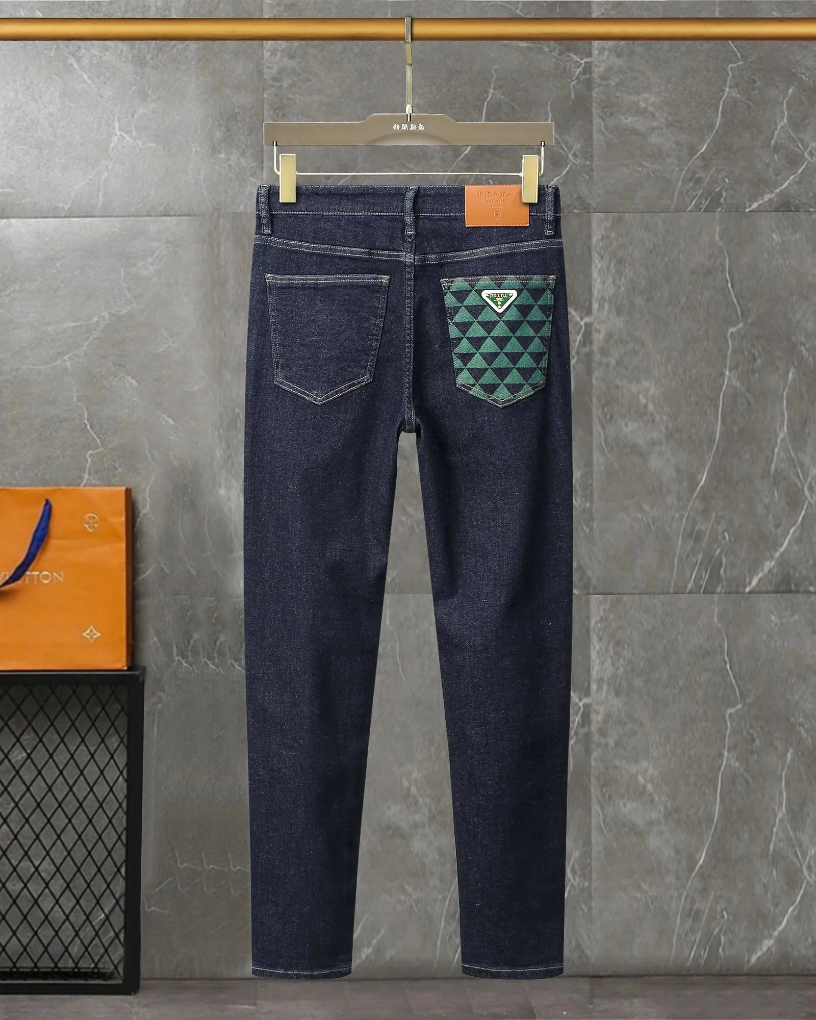 12 SKU image