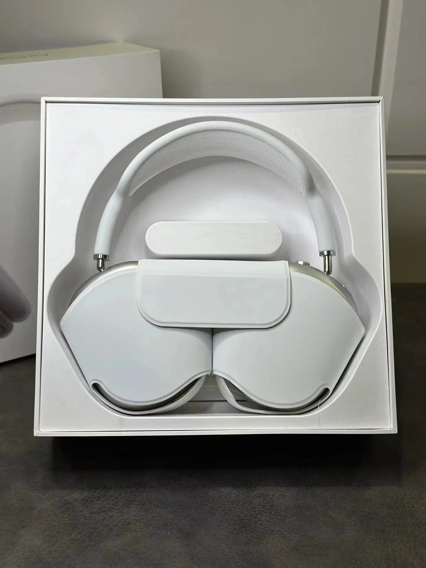 Apple White Over-Ear