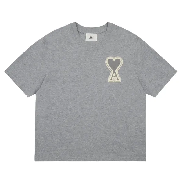 Ami Paris Heart Logo Red T-Shirt - 23