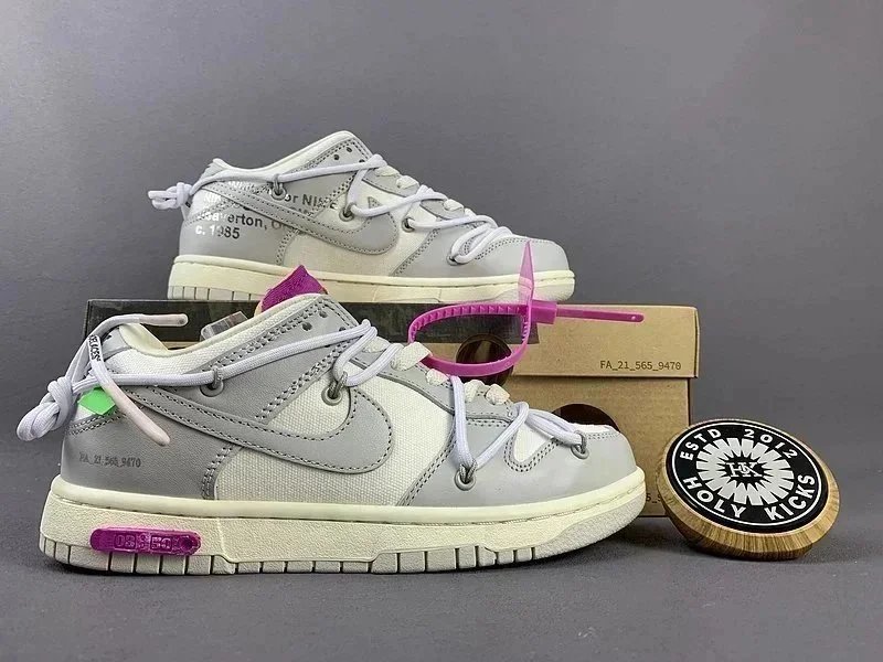 OFF-WHITE x Nike Dunk Low Snea