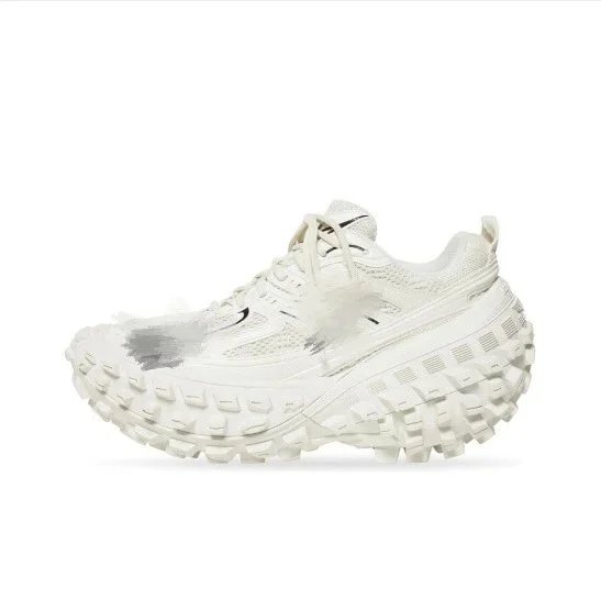 白色685611W2RAA9110