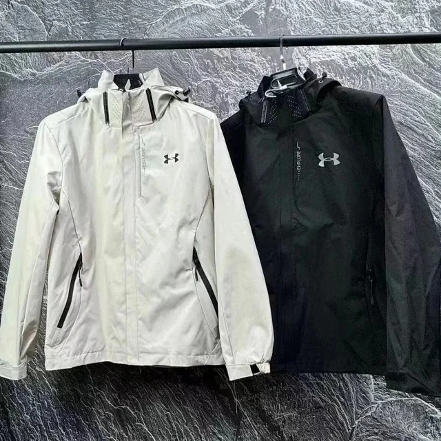 Under Armour Jackets Hooded Zip Jacket product detail image 7