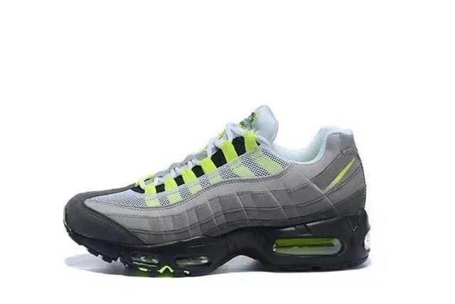 A max 95 walk - 133365