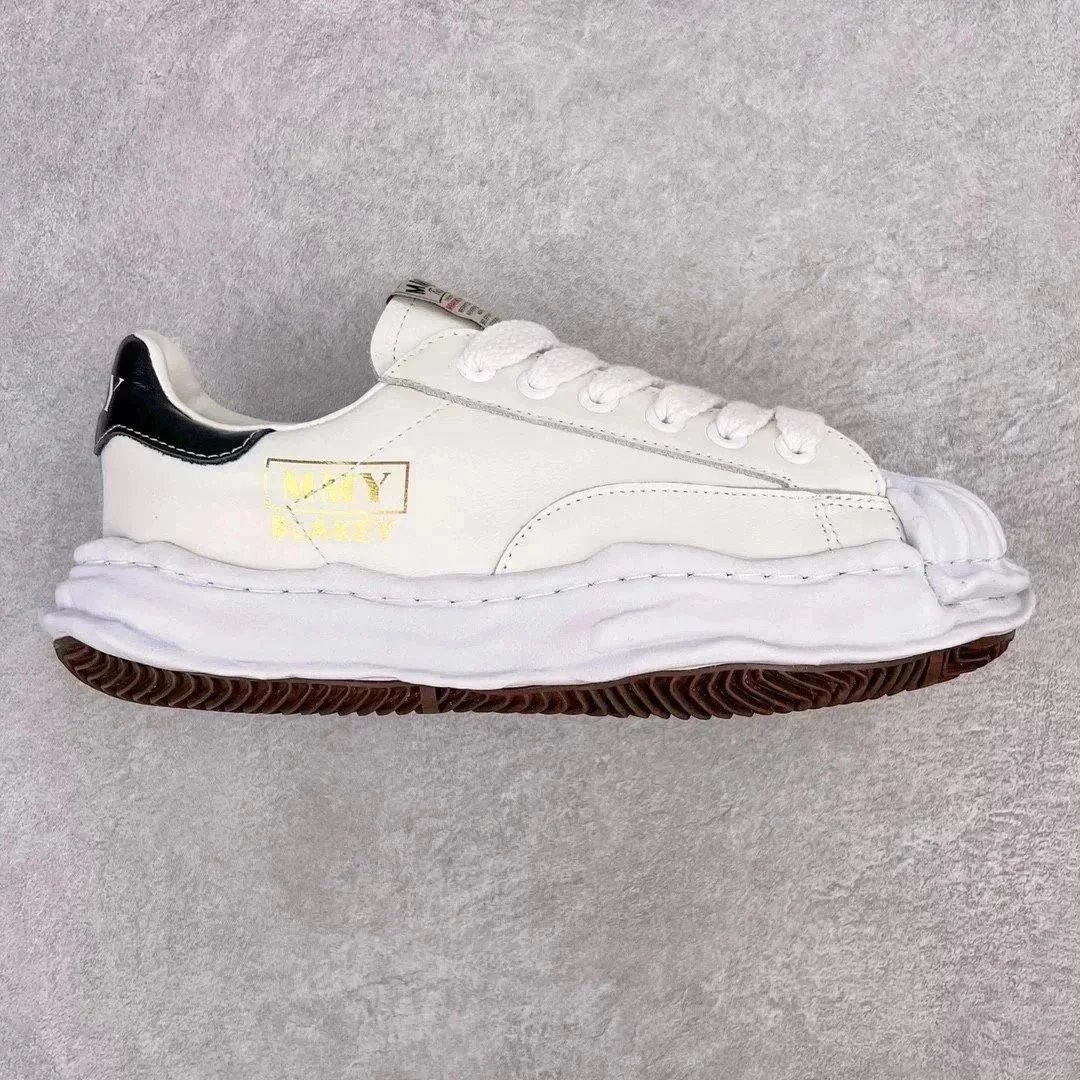 Shell-Toe Canvas Shoes photo 2