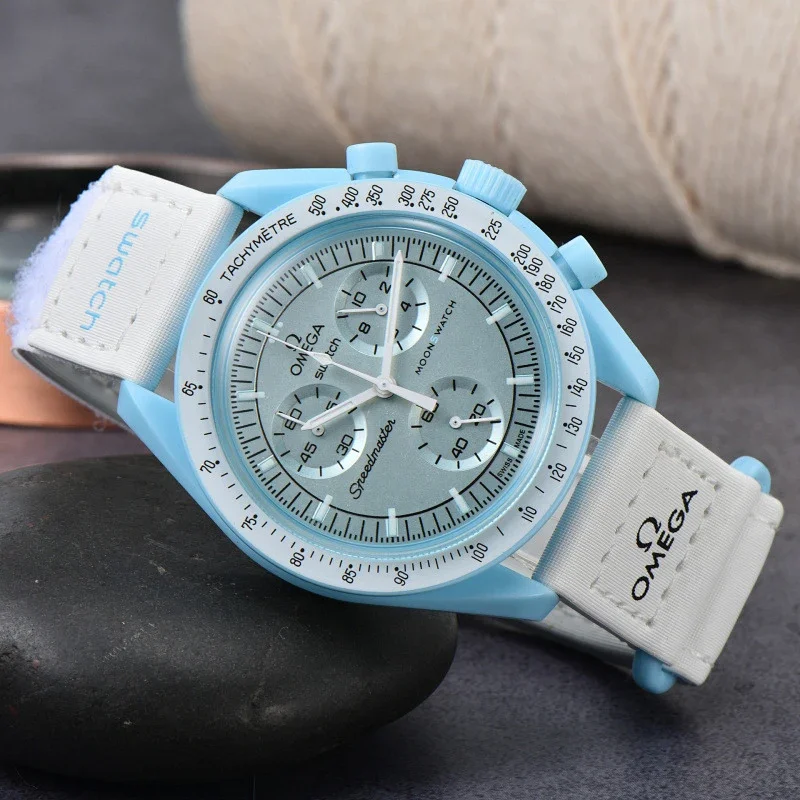 6Swatch × OMEGA